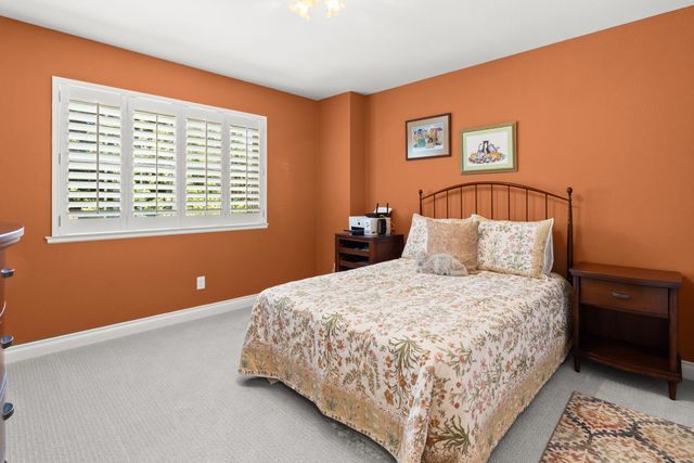 10640 Sunrise Ridge Cir, Auburn, CA 95603