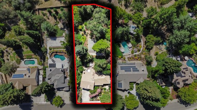 10640 Sunrise Ridge Cir, Auburn, CA 95603