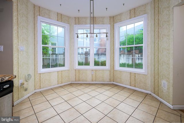 28 STONEBRIDGE LA, Princeton, NJ 08540