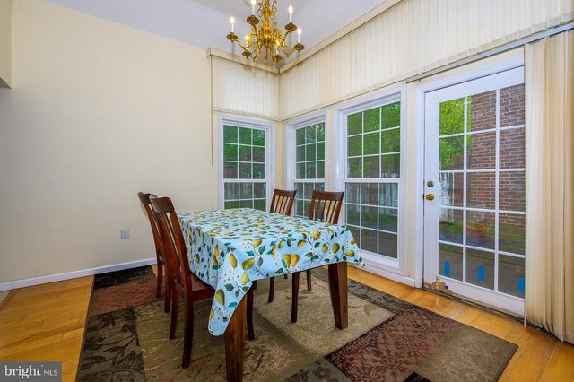 28 STONEBRIDGE LA, Princeton, NJ 08540