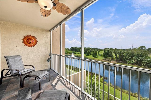 960 STARKEY ROAD 7205, Largo, FL 33771
