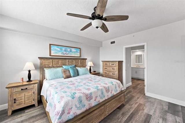 960 STARKEY ROAD 7205, Largo, FL 33771