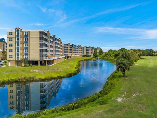 960 STARKEY ROAD 7205, Largo, FL 33771