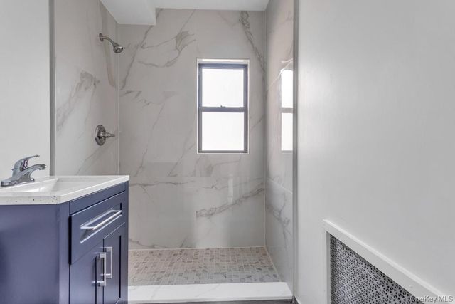 105 Long Beach Road A, Hempstead, NY 11550