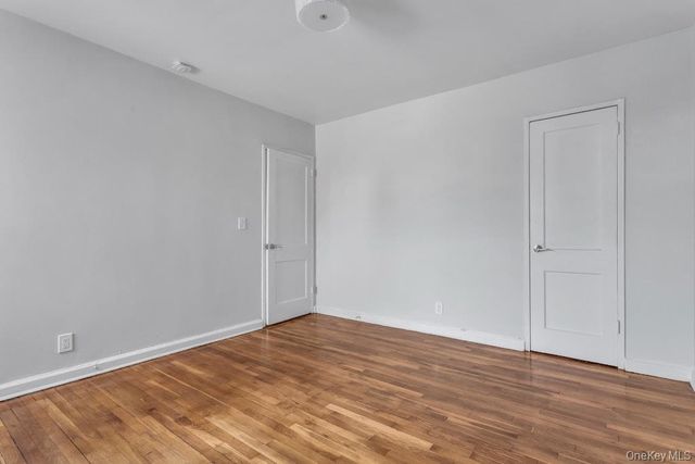 105 Long Beach Road A, Hempstead, NY 11550