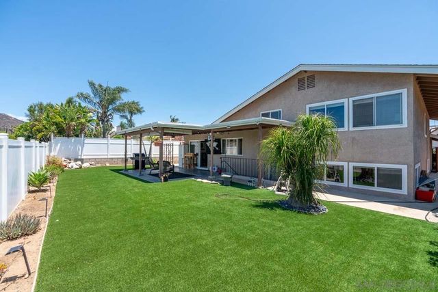 6248 Spruce Lake, San Diego, CA 92119