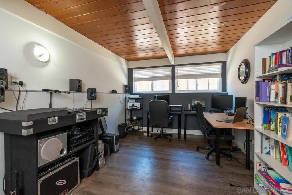 Image 20 of property listing at 6248 Spruce Lake, San Diego, CA 92119