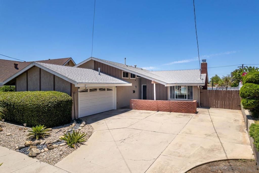 Image 26 of property listing at 6248 Spruce Lake, San Diego, CA 92119