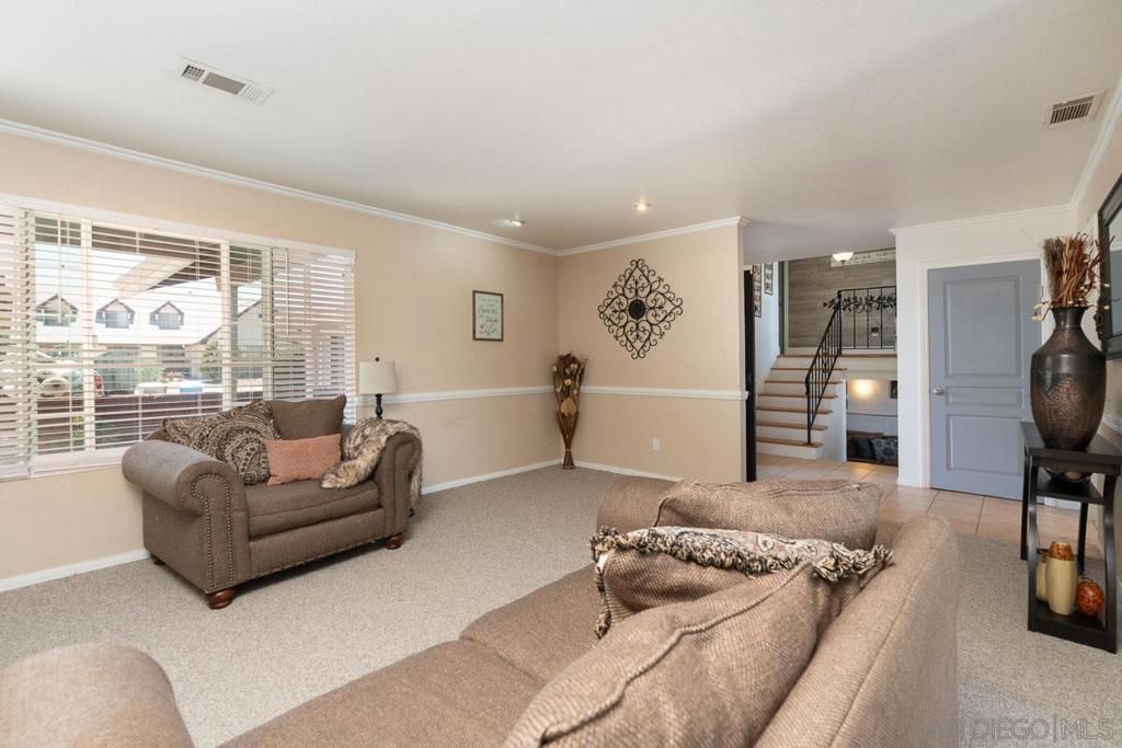 Image 4 of property listing at 6248 Spruce Lake, San Diego, CA 92119