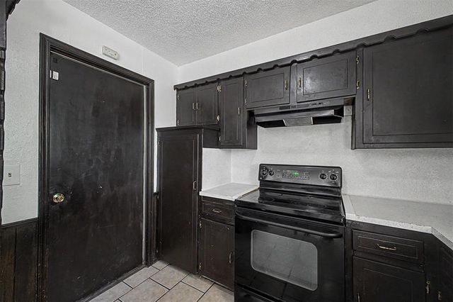 716 Lloyd Avenue, Oklahoma City, OK 73130