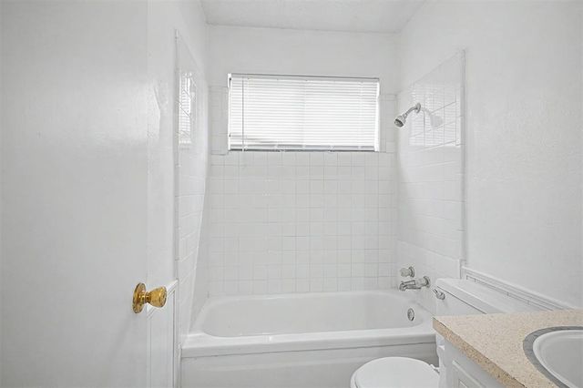 716 Lloyd Avenue, Oklahoma City, OK 73130