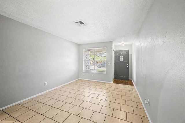 716 Lloyd Avenue, Oklahoma City, OK 73130