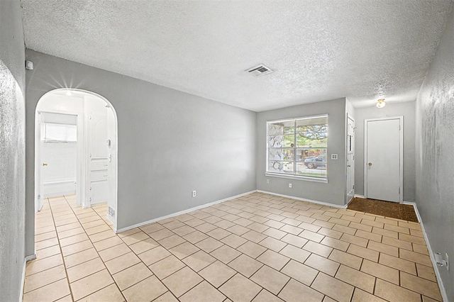 716 Lloyd Avenue, Oklahoma City, OK 73130