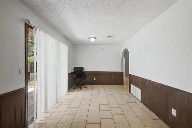 716 Lloyd Avenue, Oklahoma City, OK 73130