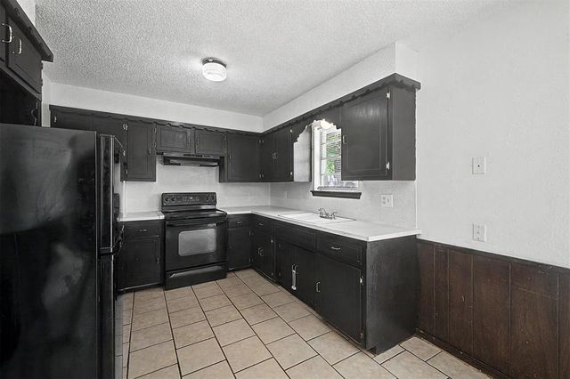 716 Lloyd Avenue, Oklahoma City, OK 73130