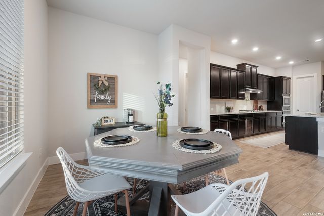 12307 Upton Park, San Antonio, TX 78253