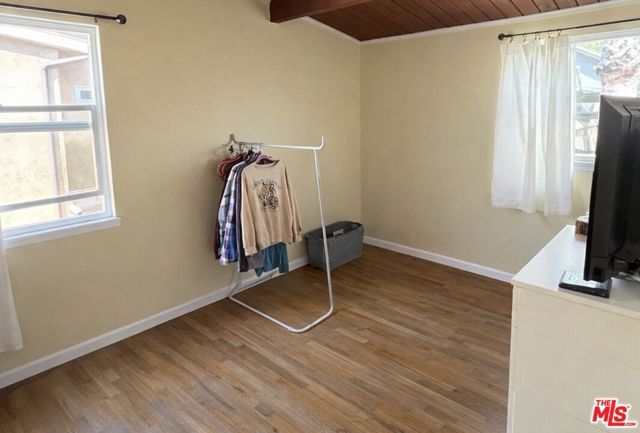 8118 Ranchito Avenue, Panorama City (los Angeles), CA 91402