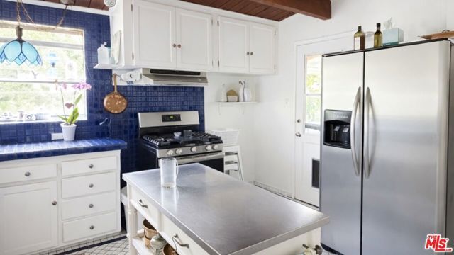 8118 Ranchito Avenue, Panorama City (los Angeles), CA 91402