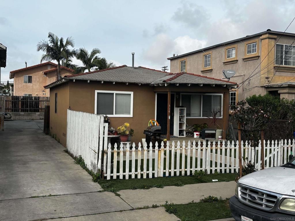 534 S Gregory S, San Diego, CA 92113