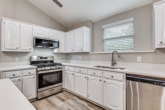 3413 Sailmaker Lane, Plano, TX 75023