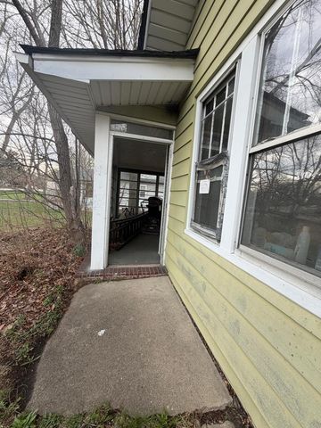 10802 W York House Road, Beach Park, IL 60087