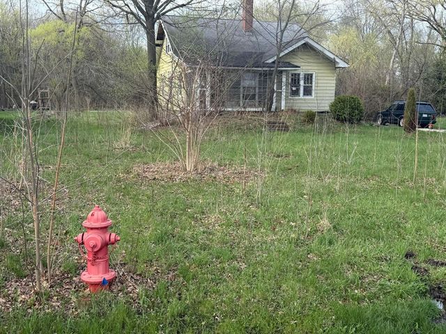 10802 W York House Road, Beach Park, IL 60087