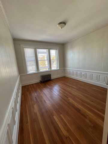 146 Nichols St 6, Everett, MA 02149