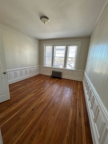 146 Nichols St 6, Everett, MA 02149