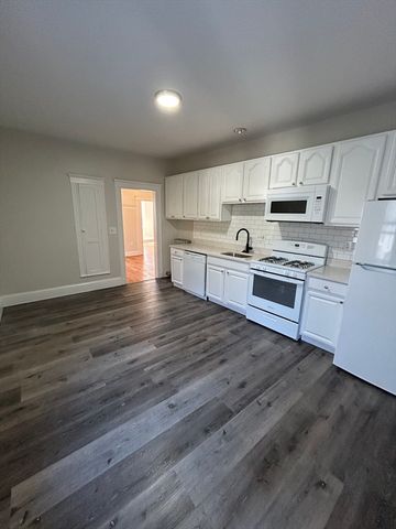 146 Nichols St 6, Everett, MA 02149