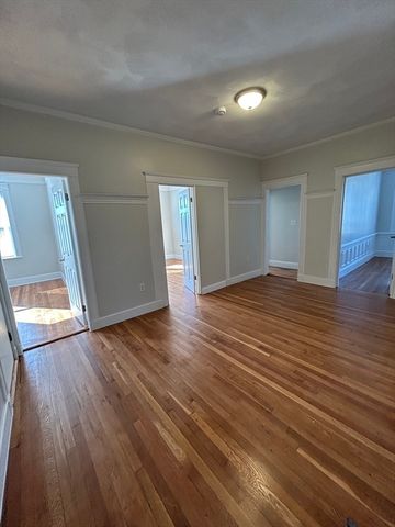 146 Nichols St 6, Everett, MA 02149