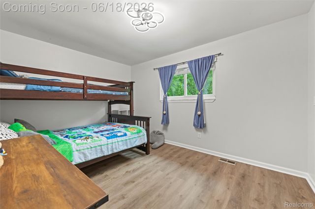 2511 Coral Drive, Troy, MI 48085