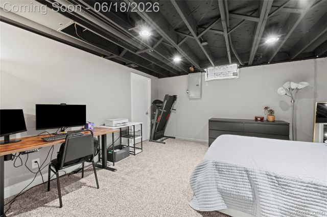 2511 Coral Drive, Troy, MI 48085