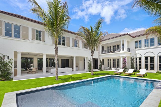 122 Bloomfield Drive, West Palm Beach, FL 33405