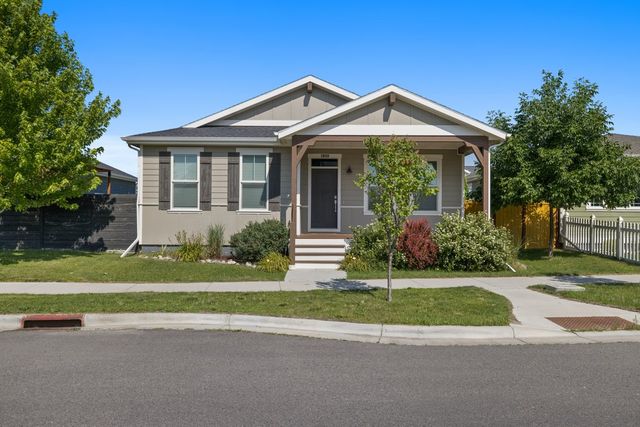 1809 Annas Garden Ln, Billings, MT 59101