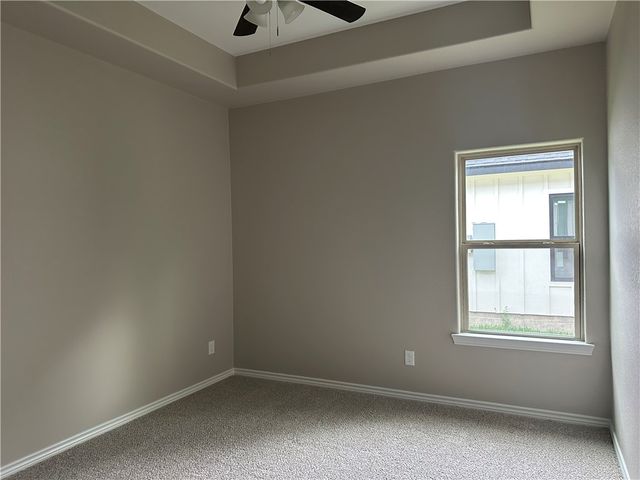 2581 Dove Crossing Lane, Navasota, TX 77868