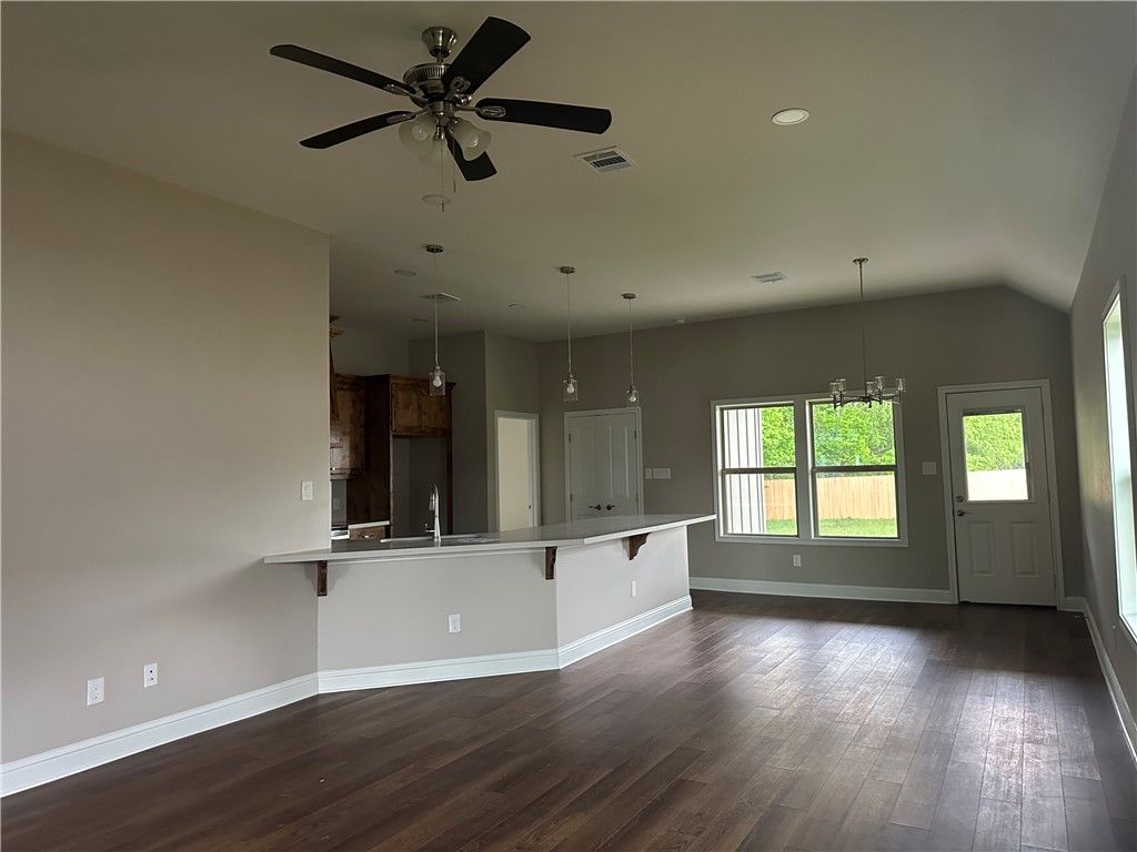 2401 Dove Crossing Lane, Navasota, TX 77868 — photo 3