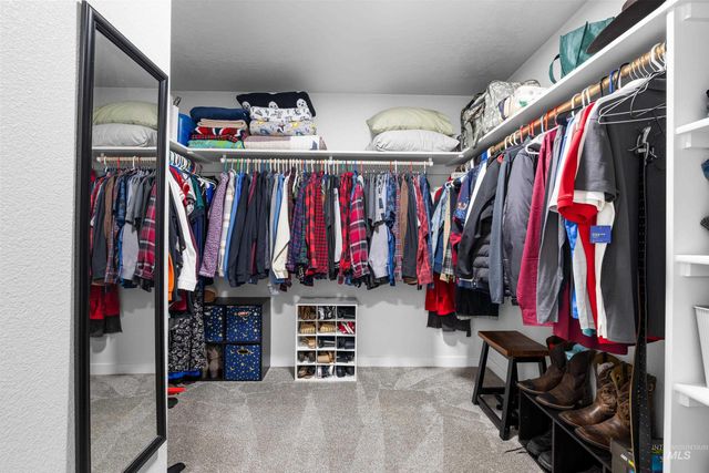 3308 W Zarea Dr, Meridian, ID 83642