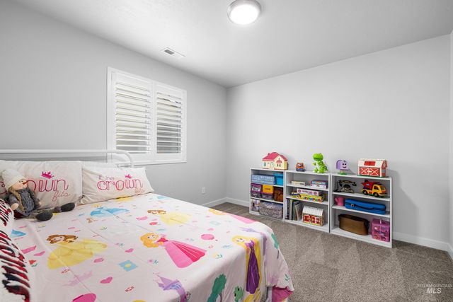 3308 W Zarea Dr, Meridian, ID 83642