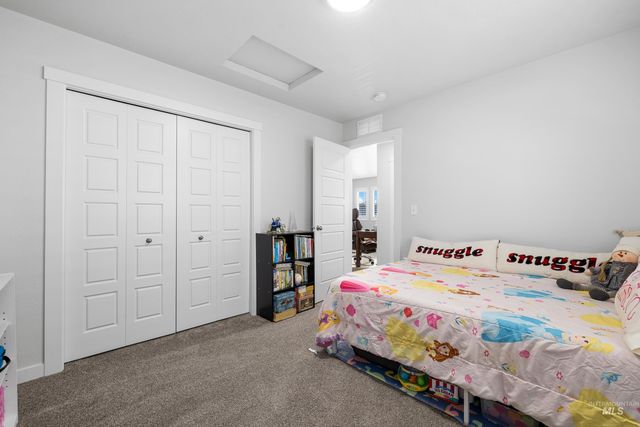 3308 W Zarea Dr, Meridian, ID 83642