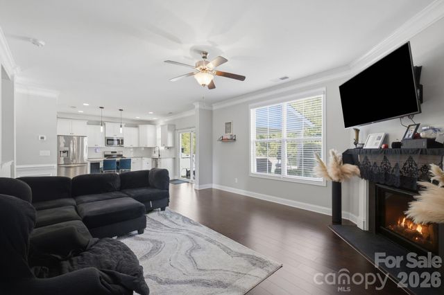 3830 Lake Breeze Drive, Sherrills Ford, NC 28673
