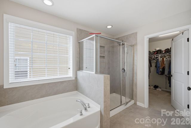 3830 Lake Breeze Drive, Sherrills Ford, NC 28673