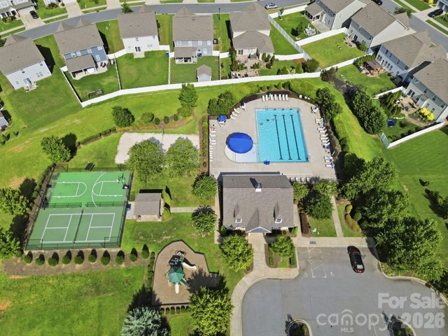 3830 Lake Breeze Drive, Sherrills Ford, NC 28673