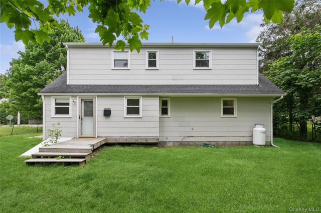 111 Miller Road, Southampton, NY 11968