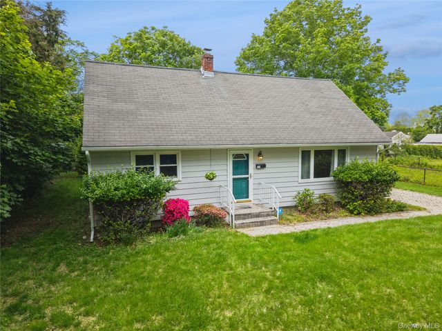 111 Miller Road, Southampton, NY 11968