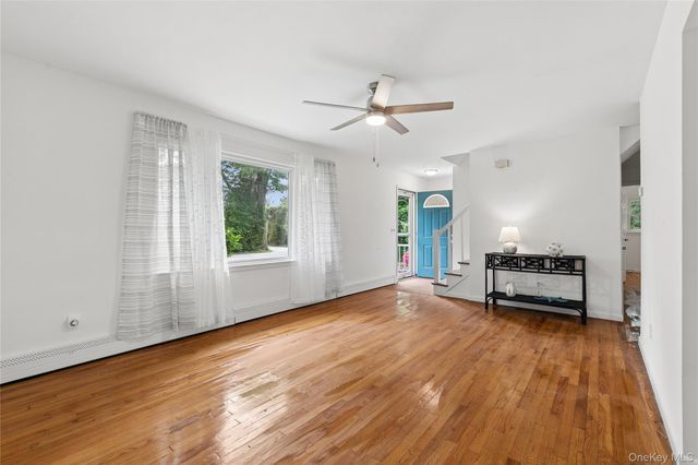 111 Miller Road, Southampton, NY 11968