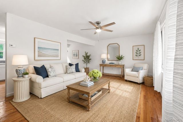 111 Miller Road, Southampton, NY 11968
