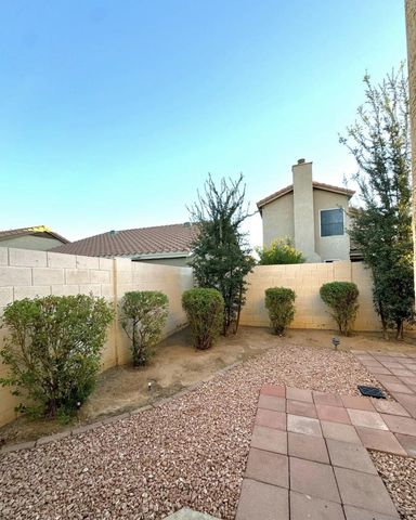313 W Monte Cristo Avenue, Phoenix, AZ 85023