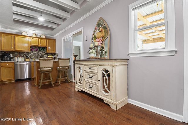 7108 Dittmar Dr, Louisville, KY 40219