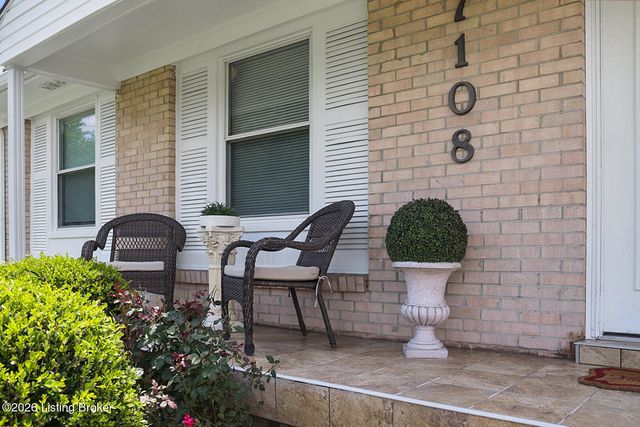 7108 Dittmar Dr, Louisville, KY 40219