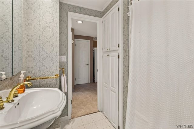 57 Judith Drive, Cheektowaga, NY 14227